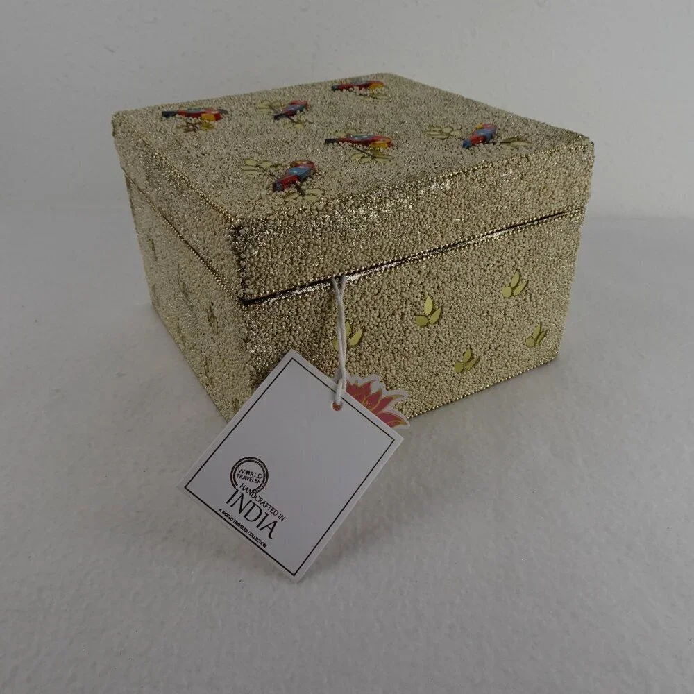 Beaded Wood Jewelry Storage Trinket Box Handcrafted Parrots Bird Theme